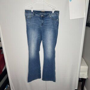 Torrid Luxe Slim Boot Mid-Rise Jean (Size 18XT)